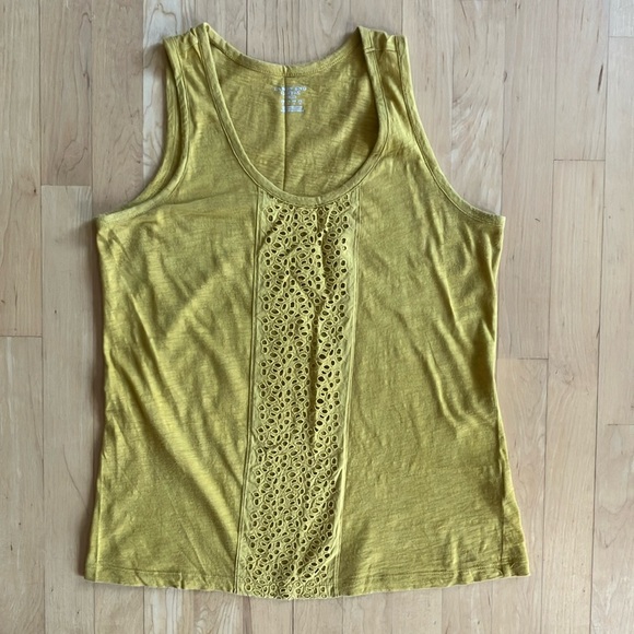 3/$20 Lands End eyelet cotton tank top yellow Small - Picture 1 of 9